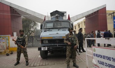 जम्मू-कश्मीर में अनुच्छेद 370 हटाने की पांचवीं वर्षगांठ पर अलर्ट, सुरक्षा कारणों से जम्मू से अमरनाथ यात्रियों के जत्थे को रवाना नहीं किया गया