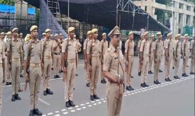 लखनऊ : स्वतंत्रता दिवस की रियल टाइम रिहर्सल, मंडलायुक्त ने ली सलामी