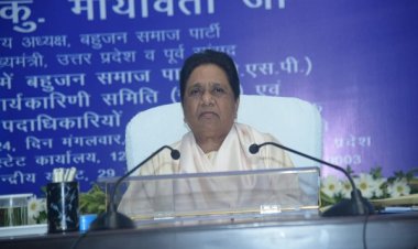 मायावती फिर चुनी गयीं बसपा की राष्ट्रीय अध्यक्ष