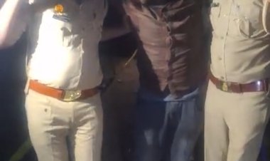 अमेठी में दाे मासूमाें समेत शिक्षक परिवार का हत्यारे चंदन वर्मा की पुलिस से हुई मुठभेड़