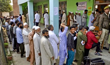 जम्मू-कश्मीर में कांग्रेस-नेकां 52, भाजपा 25, पीडीपी तीन सीटों पर आगे