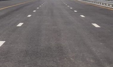 पूर्वांचल एक्सप्रेस वे पर दो स्थानों पर मेटेनेंस कार्य पूर्ण 