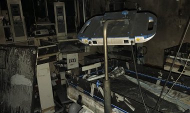 झांसी मेडिकल कॉलेज के शिशु गहन चिकित्सा केंद्र में आग से 10 नवजात की मौत, मुख्यमंत्री ने 12 घंटे में मांगी जांच रिपोर्ट