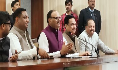 मुसलमानों और यादवों का साथ छोड़ना अखिलेश की असली पीड़ा : ब्रजेश पाठक