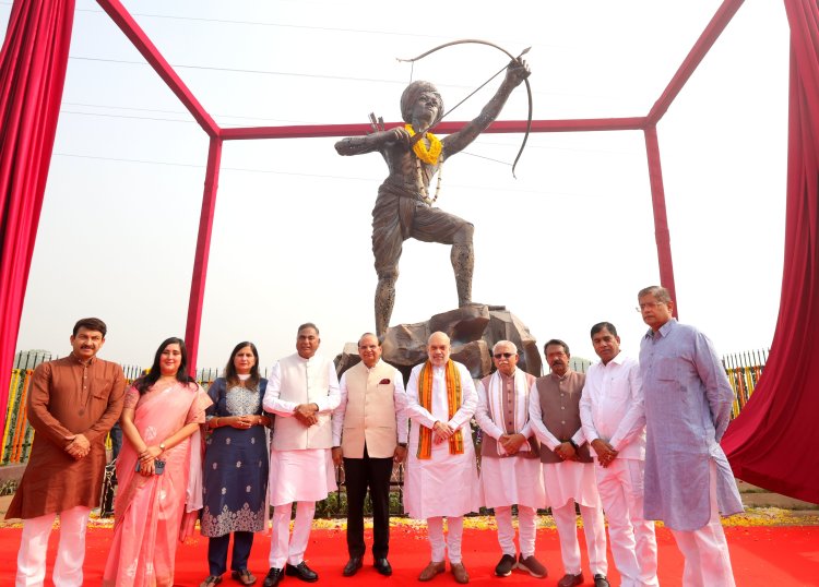 केंद्र सरकार ने दिल्ली के सराय काले खां चौक का नाम बदल कर बिरसा मुंडा चौक किया