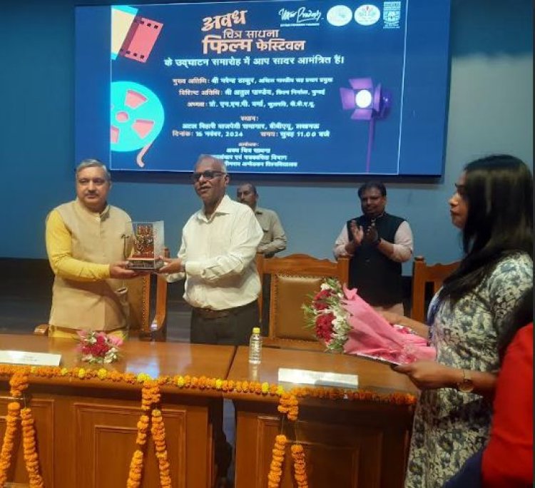 स्वाधीनता के लिए युवाओं को प्रेरित करने का काम फिल्म ने किया : नरेन्द्र ठाकुर