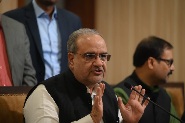 बुर्का पहनकर फर्जी वोटिंग कर रही हैं महिलाएं : भूपेन्द्र चौधरी