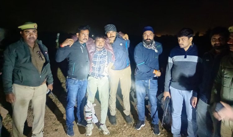 25 हजार का इनामी फरार गौ तस्कर मुठभेड़ में घायल