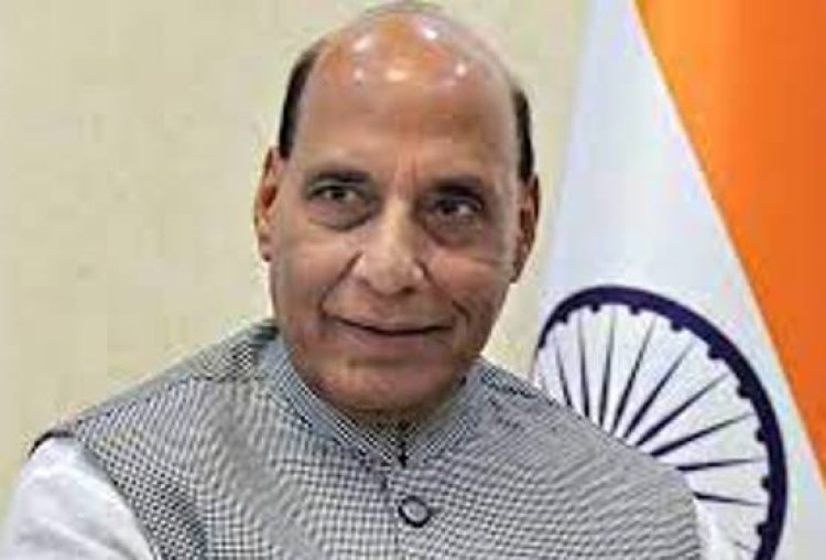 महाराष्ट्र में महायुति की विजय पर लखनऊ में जश्न, रक्षामंत्री राजनाथ सिंह ने दी बधाई