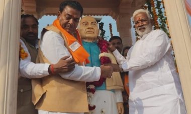 जल शक्ति मंत्री ने पंचानन चौराहे पर किया सरदार पटेल की प्रतिमा का अनावरण