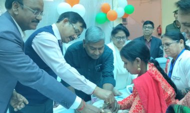 डीएम ने अभियान का किया शुभारंभ , 2.12 लाख बच्चों को पिलाई जाएगी पोलियों की दवा 