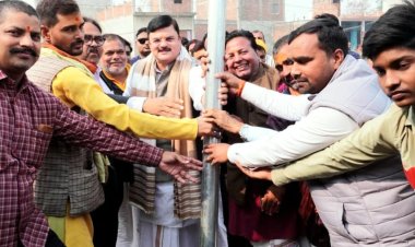 सोलर लाइट की दूधिया रोशनी से जगमग होगा नगर निगम विस्तारित क्षेत्र की सड़कें