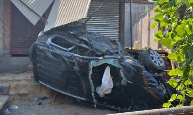 तेज रफ्तार कार घर में जा घुसी, हादसे में चालक की मौत