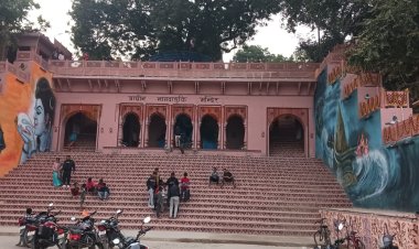 समुद्र मंथन की पौराणिक कथा से सम्बद्ध है नागवासुकी मंदिर