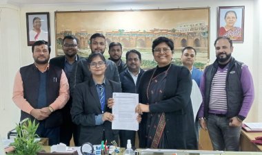 विश्वविद्यालय के विद्यार्थियों को प्रोजेक्ट के लिए  मिला अनुदान