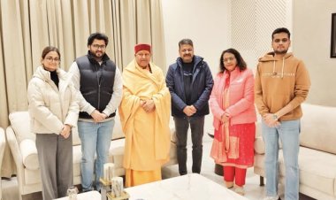 भोलेनाथ का डमरू बजने लगा, मुगलों द्वारा कब्जाए गए मठ, मंदिर बाहर आ रहे : यतींद्रानंद गिरि
