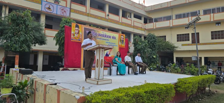 छोटी आयु के बच्चों ने धर्म और राष्ट्रहित में श्रेष्ठ कार्य किया है : श्रीप्रकाश