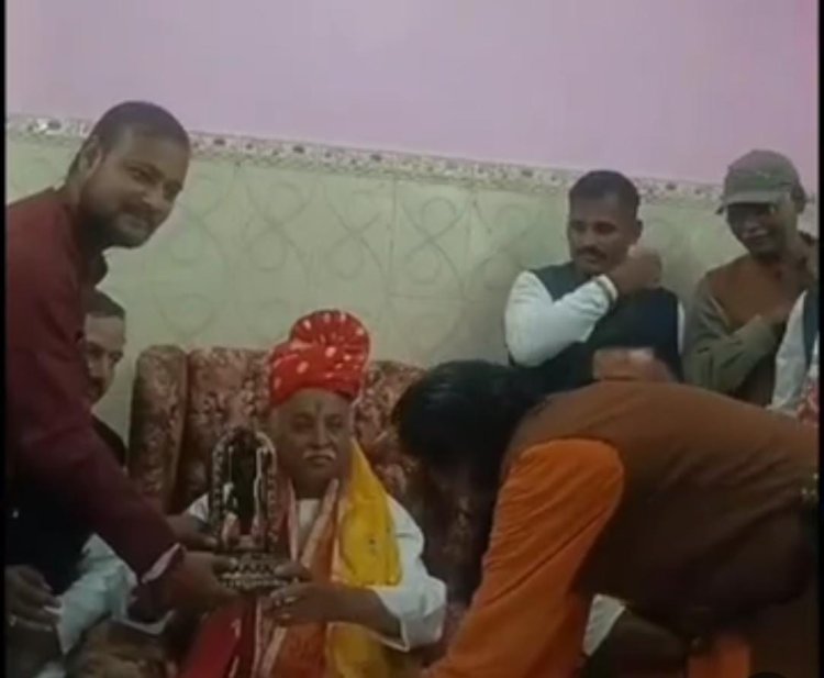 बांग्लादेश मामले में इजरायल जैसा रुख अपनाए भारत: प्रवीण तोगड़िया