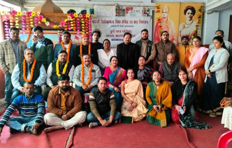 पूर्व छात्र परिषद में पदाधिकारियों का चयन, मंदीप श्रीवास्तव बने अध्यक्ष