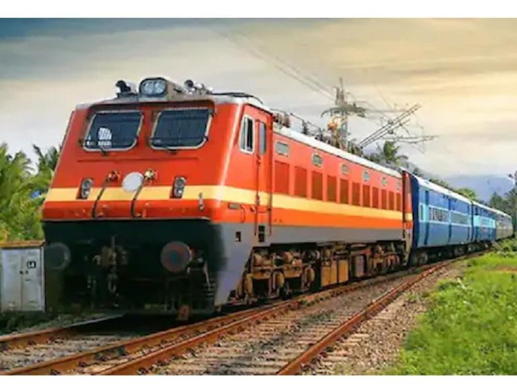 महाकुंभ मेला-2025: यात्रियों की सुविधा के लिए पांच जोड़ी मेला स्पेशल रेलसेवाओं का होगा संचालन