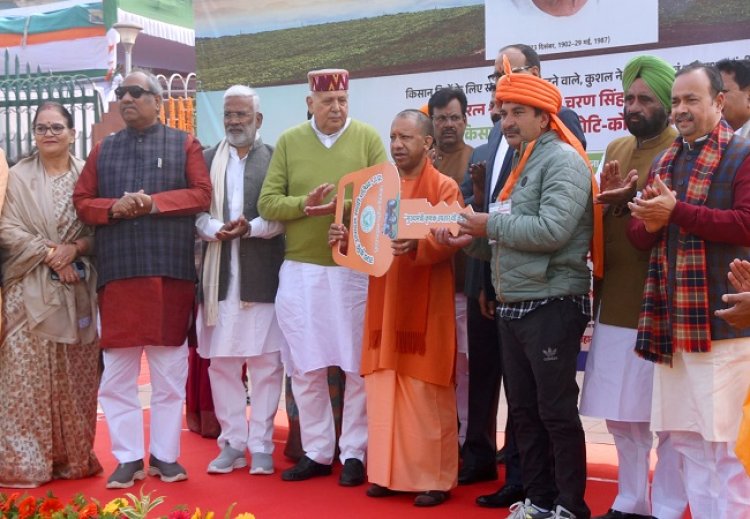किसानों के लिए काम कर रही डबल इंजन की सरकार : योगी आदित्यनाथ