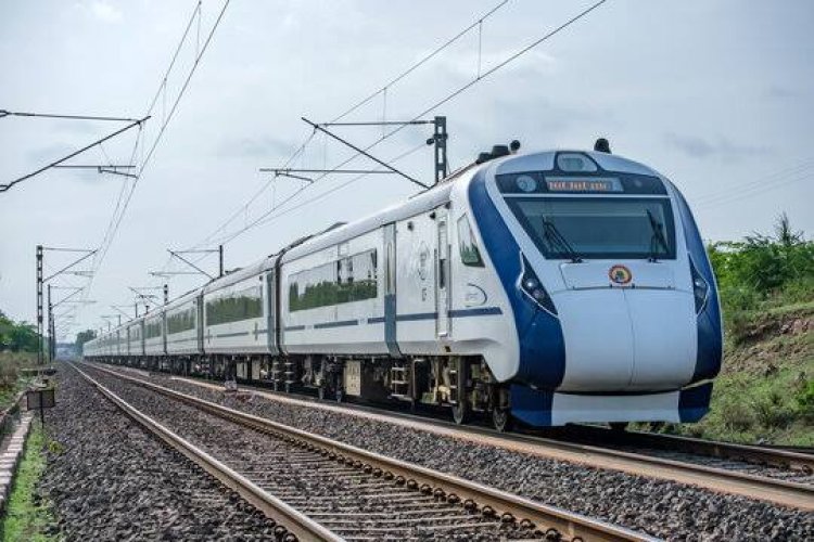 महाकुम्भ 2025 में रेलवे ने विशेष रंगीन टिकट प्रणाली की शुरुआत की,प्रत्येक टिकट का एक विशिष्ट रंग