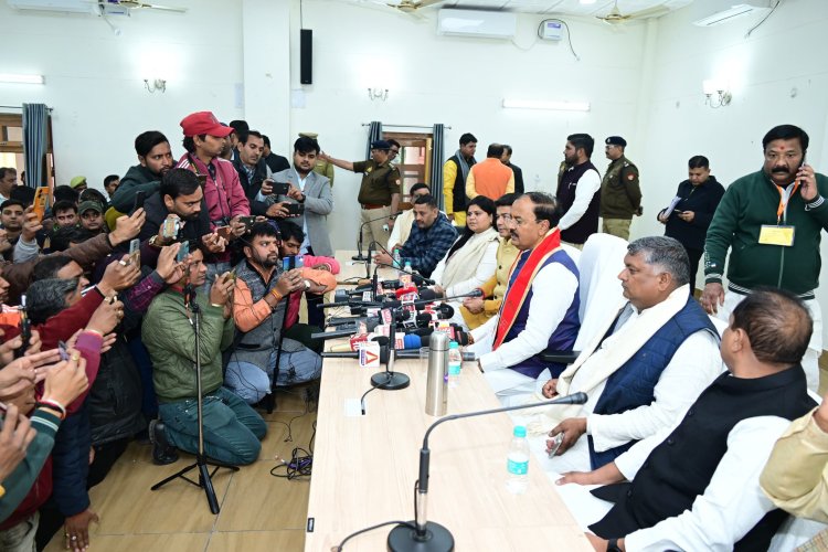 सपा की राजनीति चोरी और सीनाजोरी जैसी : केशव मौर्य