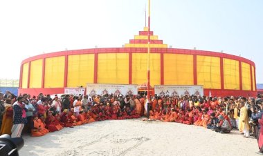 ज्योतिर्मठ शङ्कराचार्य अविमुक्तेश्वरानन्द ने किया धर्मसंसद का उद्घाटन 