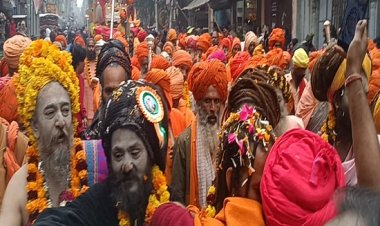 महाकुम्भ क्षेत्र में अंतिम व तेरहवें अखाड़े श्री पंचायती अखाड़ा बड़ा उदासीन का भव्य छावनी प्रवेश