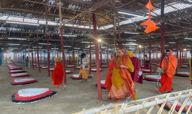 महाकुंभ : मिलिंद परांडे ने किया विहिप के प्रचार प्रसार केंद्र का शुभारंभ