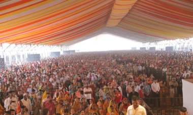 ।शिव महापुराण एक कल्पवृक्ष है, जिसके नीचे बैठकर सभी मनोकामना पूरी होती है : पंडित प्रदीप मिश्रा