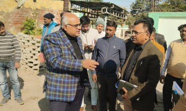 नालों से निकलने वाली गंदगी गंगा को न करे दूषित, नहीं तो होगी कार्रवाई: जिलाधिकारी