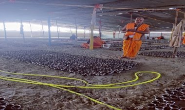 महाकुम्भ क्षेत्र में 40 हजार लोटे से हो रहा जलाभिषेक