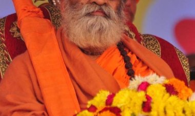 महाकुम्भ में सनातन विश्व का हो रहा संगम : शंकराचार्य वासुदेवानंद 