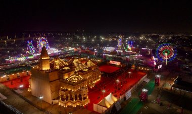 उत्तर प्रदेश में 2024 में आए 65 करोड़ पर्यटक