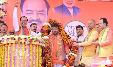 सपा के पीडीए का मतलब परिवार डेवलेपमेंट एजेंसी : केशव प्रसाद मौर्य