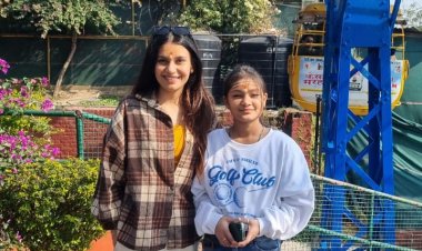 टीवी अभिनेत्री सिमरन शर्मा ने किया हरकी पैड़ी पर गंगा स्नान, मंदिरों में किए दर्शन