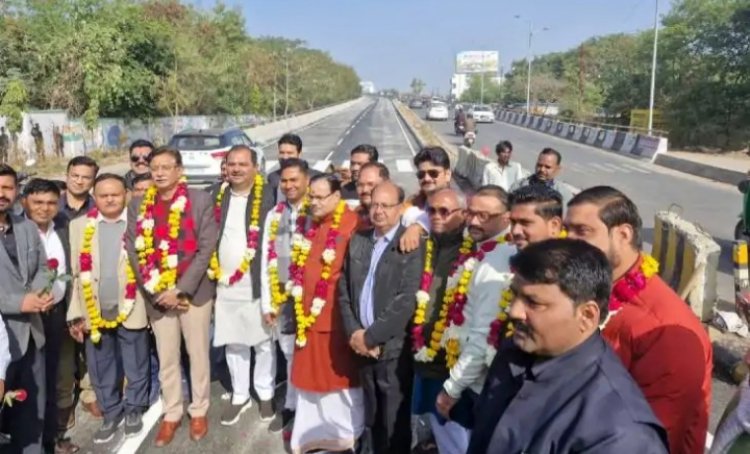 नववर्ष -2025 के पहले दिन झांसी की जनता को ओवरब्रिज का तोहफा