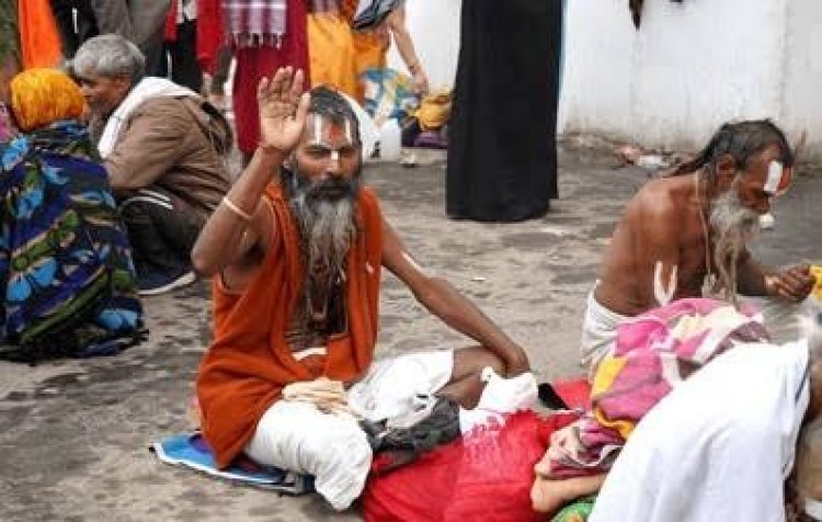 गंगासागर स्नान के लिए कोलकाता पहुंचने लगा साधु-संतों का जत्था, सुरक्षा के पुख्ता इंतजाम