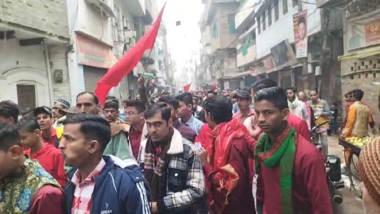 इमाम हजरत अली की जयंती पर शिया समुदाय ने निकाला जुलूस, शान में पढ़े कसीदे