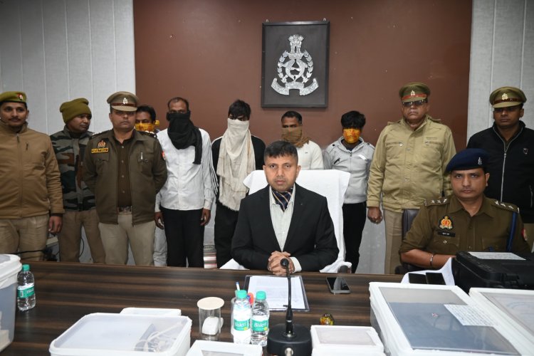मथुरा पुलिस ने पकड़े फर्जी मार्कशीट-प्रमाण पत्र बनाने गिरोह के सरगना सहित पांच शातिर