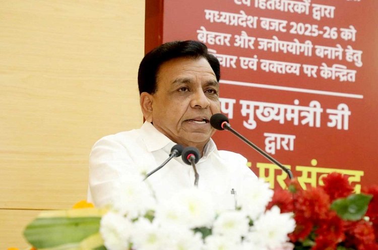 बजट संवाद में विषय-विशेषज्ञों से प्राप्त सुझावों को बजट में किया जायेगा शामिल: उप मुख्यमंत्री देवड़ा