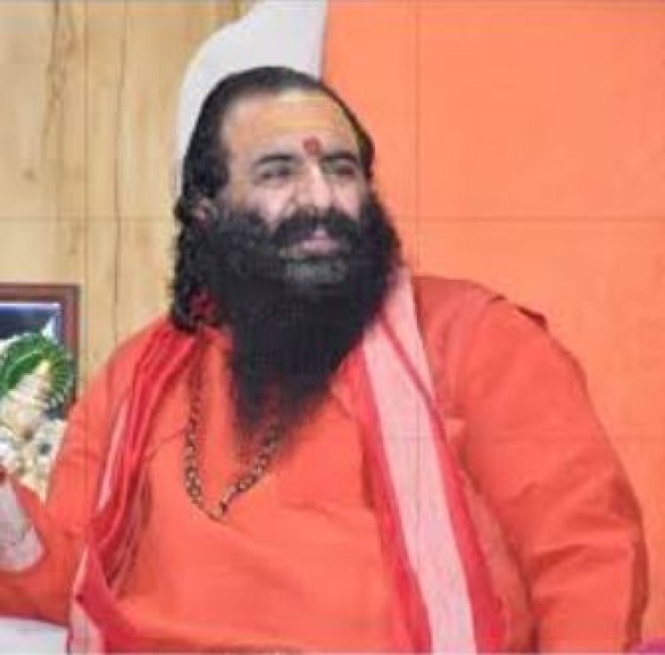 गंगा के किसी भी घाट पर डुबकी लगायें पुण्य मिलेगा: रविन्द्र पुरी