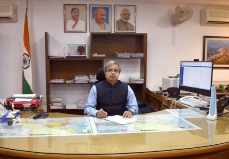 भारतीय रेलवे मौनी अमावस्या के लिए प्रयागराज स्टेशन से 360 ट्रेनों का परिचालन कर रहा है : सतीश कुमार