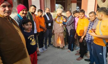 सोनीपत से प्रयागराज के लिए सैकड़ों श्रद्धालुओं का जत्था रवाना