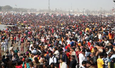 महाकुम्भ : हर-हर गंगे, हर-हर महादेव के जयकारे के साथ शुरू हुआ माघी पूर्णिमा का स्नान