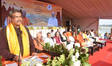 संस्कृत की तरह तमिल भी सबसे पुरानी भाषा,देश में सांस्कृतिक एकता दिखाने का सबसे बड़ा मिसाल: धर्मेन्द्र प्रधान
