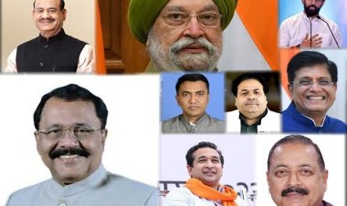 महाकुम्भ : आमजन से वीआईपी ने संगम में डुबकी लगाकर खुद को माना सौभाग्यशाली, खुले मन से की योगी सरकार की तारीफ