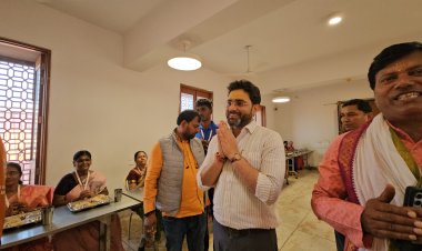 काशी तमिल संगमम में आए तमिल मेहमानों ने श्री काशी विश्वनाथ धाम में किया दर्शन