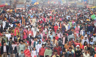 विदेशी श्रद्धालुओं ने साझा किए अनुभव, महाकुम्भ को बताया अद्भुत और अविस्मरणीय अनुभव